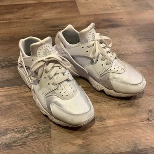 Nike Air Huarache women’s sneakers